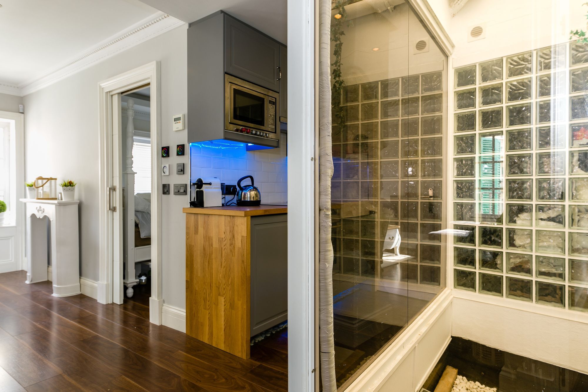 3 Bedrooms Luxury Penthouse With Views. The Location In Málaga